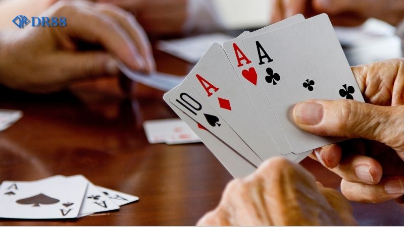 dinh-nghia-game-bai-tien-len-dem-la